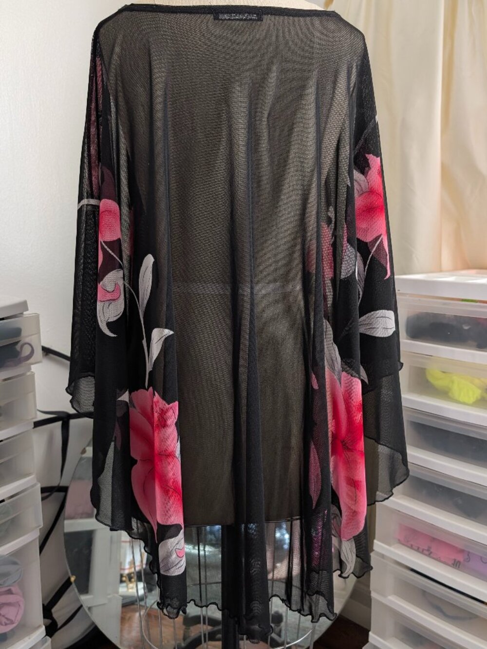 Sheer black floral lightweight cape shawl - Picture 5 of 9